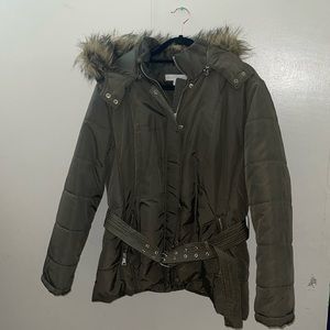 New York & Company Army Green women belted jacket with faux fur size XL